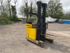 Ride On Reach Truck BR20S 623300 GP04697