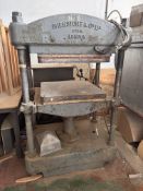 Shenstone & Co Ltd Hydraulic Press (E2300)