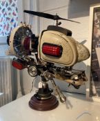MAD MAX - Sculpture mécanique originale de Christian Willems, intitulée MAD MAX, mesurant 44 cm x 47
