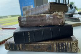 Lot de 4 missels anciens