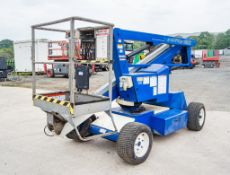 Nifty HR12 diesel/battery electric articulated boom access platform Year: 2011 S/N: 1220608 HYP117