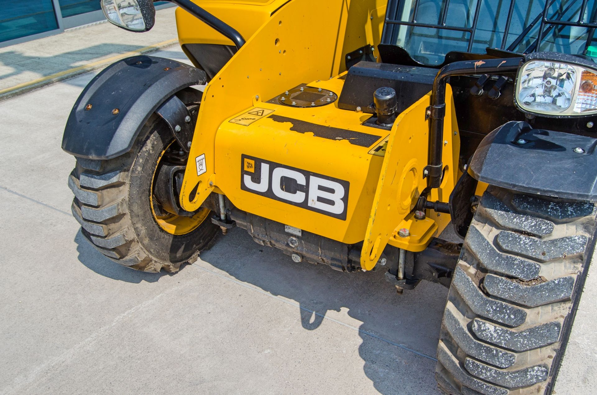 JCB 525-60 Hi-Viz Stage V 6 metre telescopic handler Year: 2024 S/N: 3328455 Recorded Hours: 920 c/w - Image 11 of 26