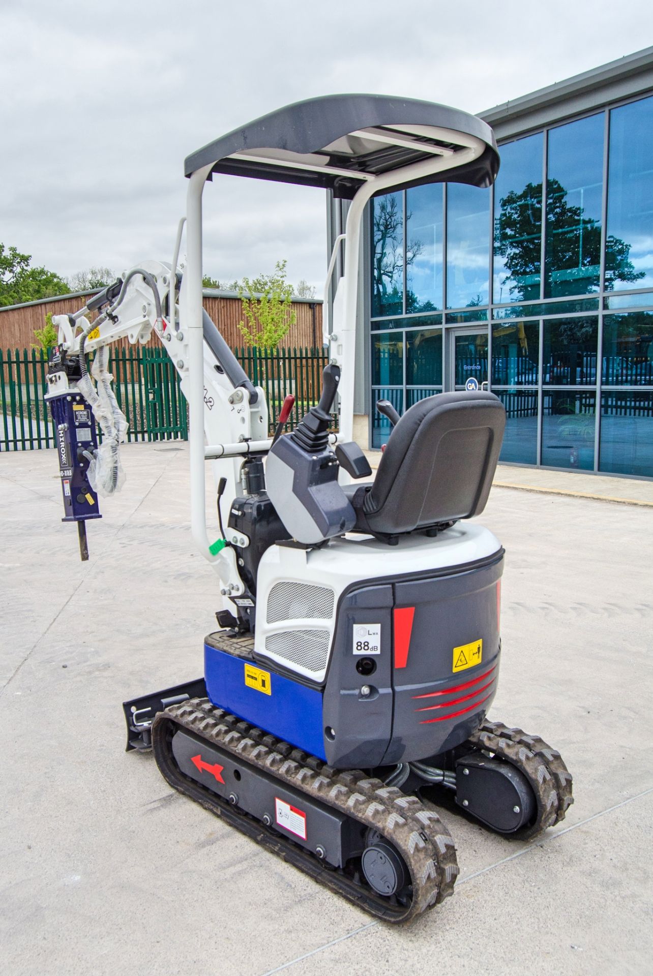 EX 1.2 1.2 tonne rubber tracked mini excavator Year: 2025 S/N: CX2504005 blade, piped, expanding - Image 3 of 28