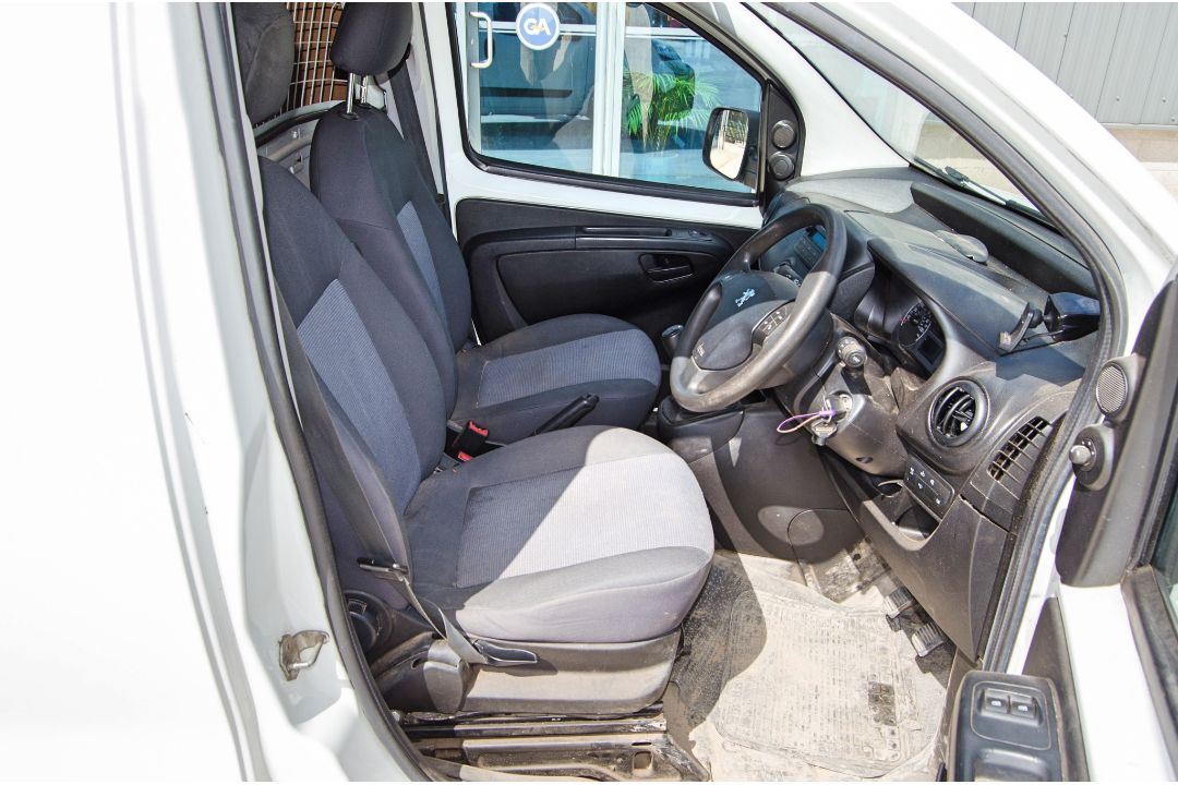 Peugeot Bipper Professional HDi 1248cc diesel 5 speed manual panel van Registration Number: AO65 SRV - Image 18 of 30