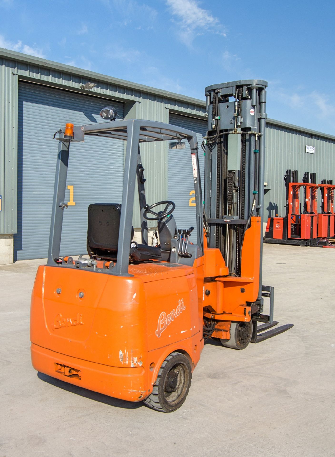 Translift Bendi B318 1.8 tonne battery electric articulated fork lift truck Year: 2009 S/N: TL7881 - Image 4 of 20