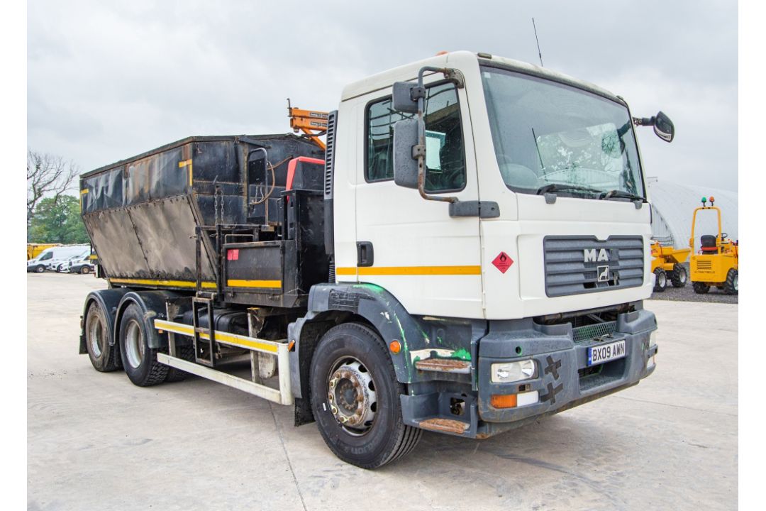 MAN 26 tonne 6870cc diesel Phoenix hot box Registration Number: BX09 AWN Date of Registration: 01/ - Image 2 of 34