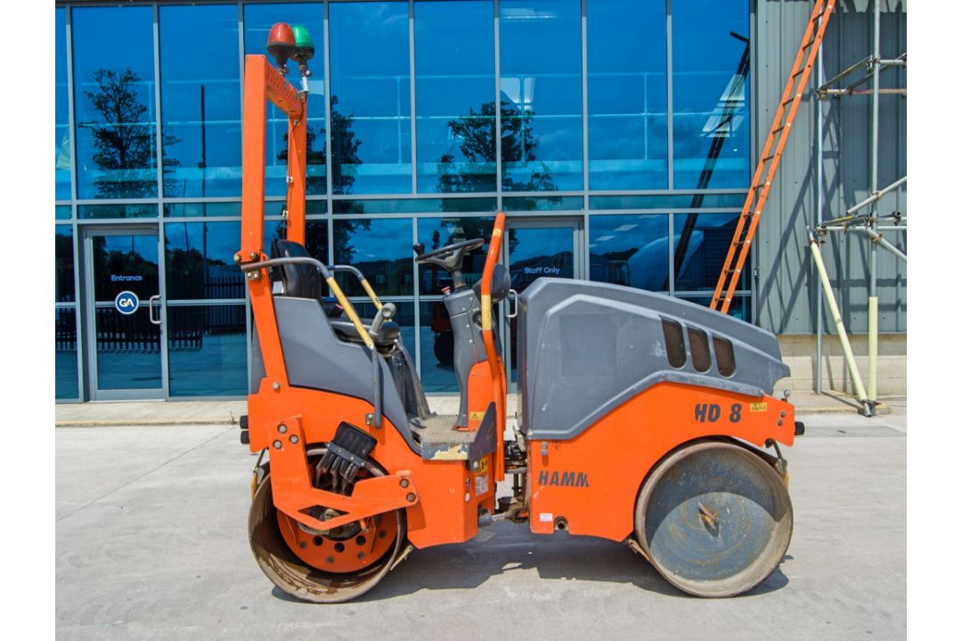 Hamm HD8VV double drum ride on roller Year: 2016 S/N: H1993533 Recorded Hours: 240 A728565 - Image 8 of 20