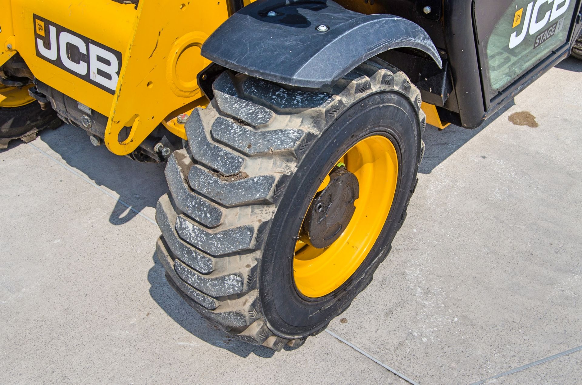 JCB 525-60 Hi-Viz Stage V 6 metre telescopic handler Year: 2024 S/N: 3328455 Recorded Hours: 920 c/w - Image 13 of 26