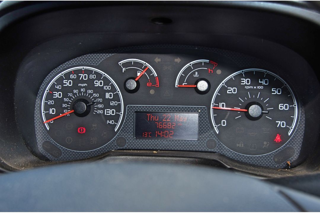 Peugeot Bipper Professional HDi 1248cc diesel 5 speed manual panel van Registration Number: AO65 SRV - Image 25 of 30