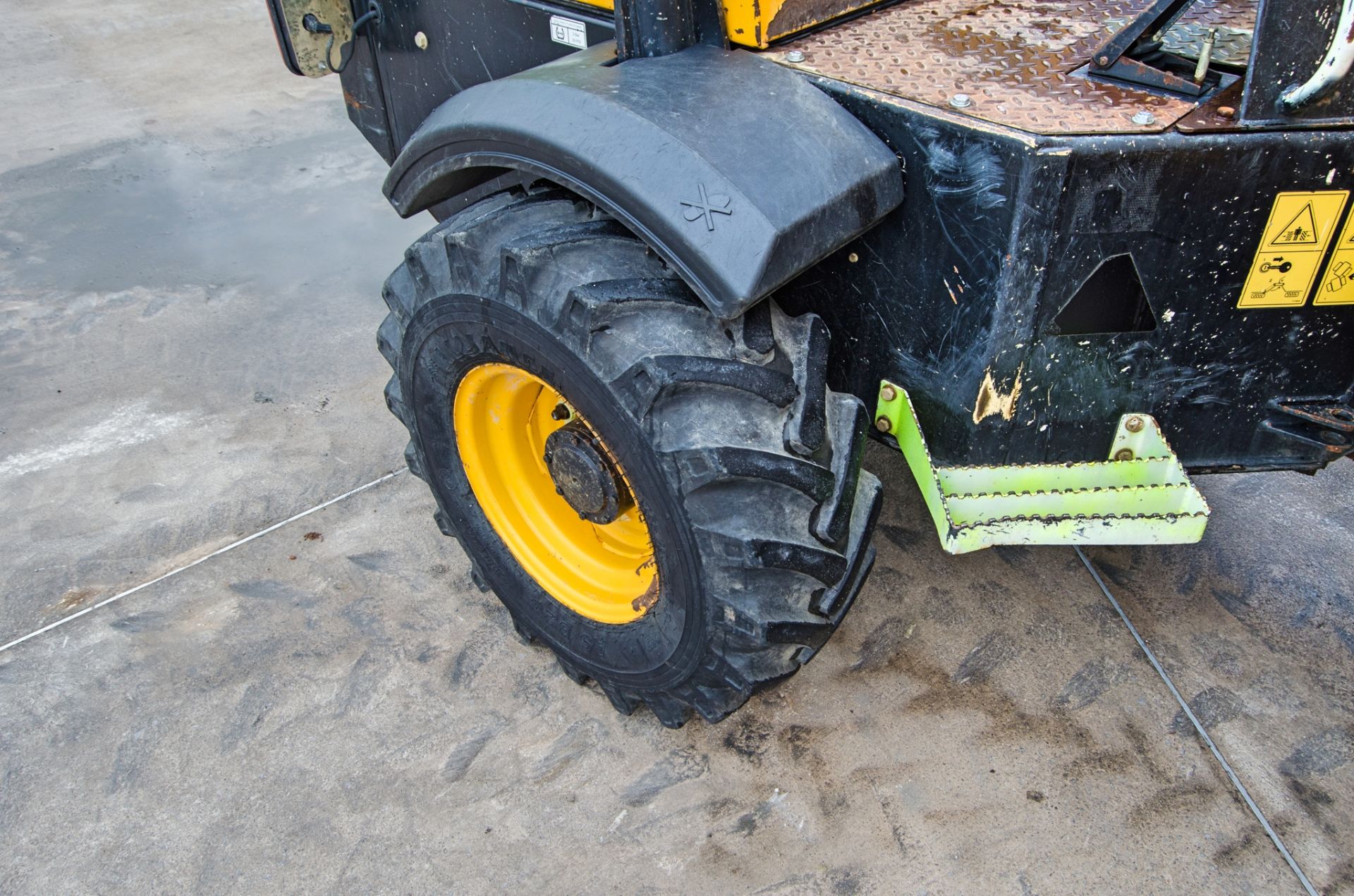 JCB 3 tonne straight skip dumper Year: 2016 S/N: EGGRE9906 Recorded Hours: 1179 A727001 - Image 16 of 22