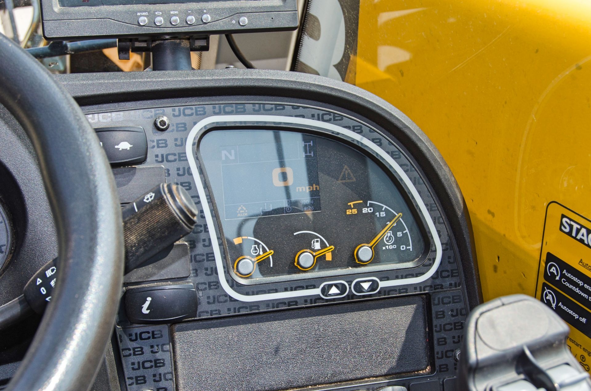 JCB 525-60 Hi-Viz Stage V 6 metre telescopic handler Year: 2024 S/N: 3328455 Recorded Hours: 920 c/w - Image 20 of 26