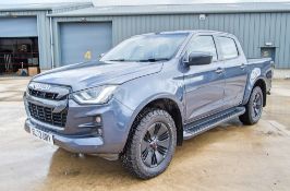 Isuzu D-Max V-Cross 1898cc diesel 6 speed manual double cab pick up Registration Number: SL72 URY