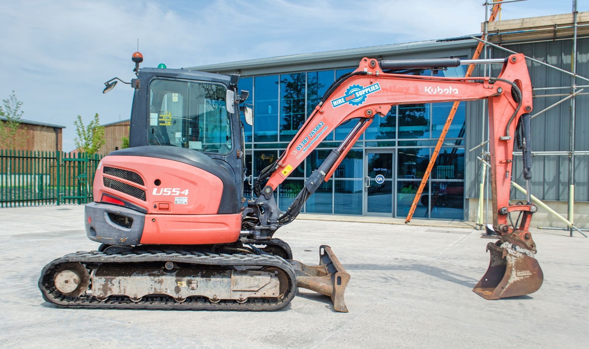 Kubota U55-4 5.5 tonne rubber tracked excavator Year: 2014 S/N: 52375 Recorded Hours: 3768 blade, - Image 11 of 28