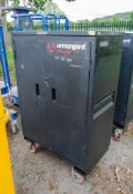 Armorgard Fittingstor steel cabinet c/w keys (but 1 key snapped in lock) A940543