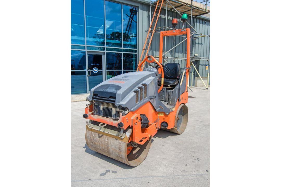 Hamm HD8VV double drum ride on roller Year: 2016 S/N: H1993533 Recorded Hours: 240 A728565 - Image 1 of 20