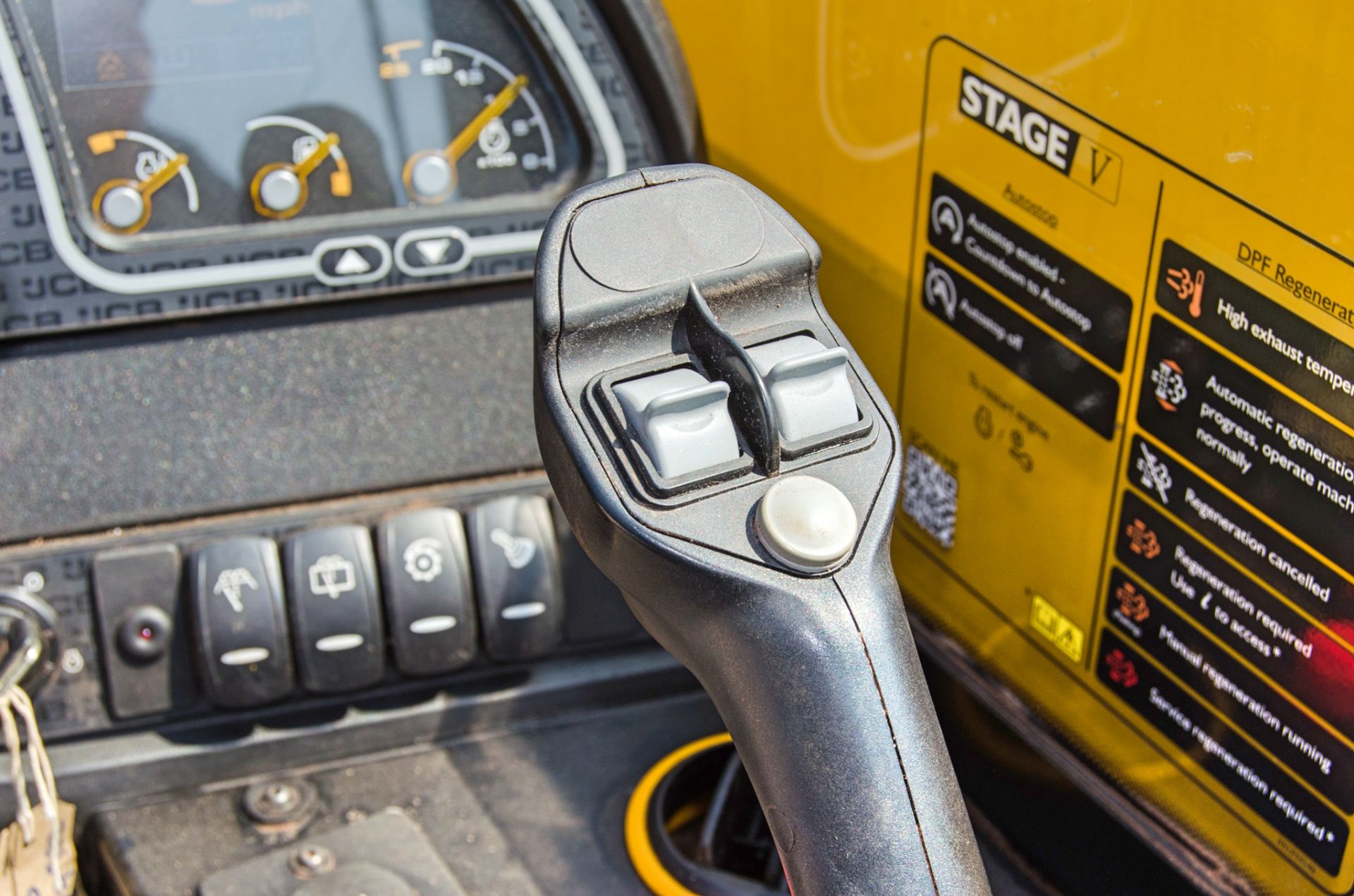 JCB 525-60 Hi-Viz Stage V 6 metre telescopic handler Year: 2024 S/N: 3327922 Recorded Hours: 1153 - Image 21 of 26