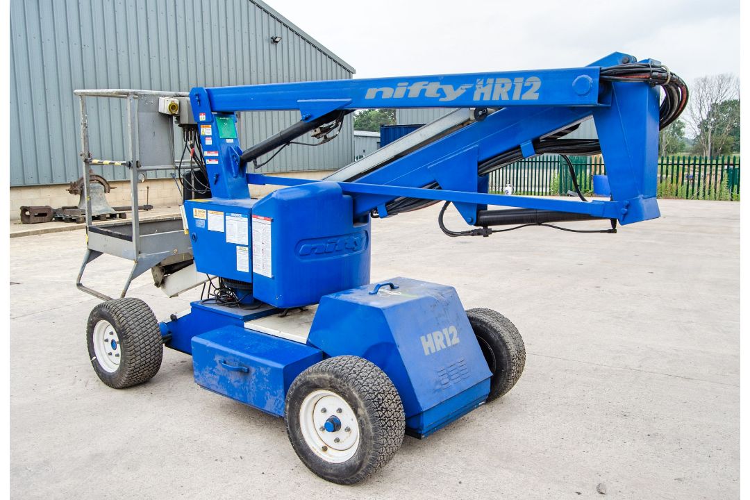 Nifty HR12 diesel/battery electric articulated boom access platform Year: 2011 S/N: 1220608 HYP117 - Image 4 of 15