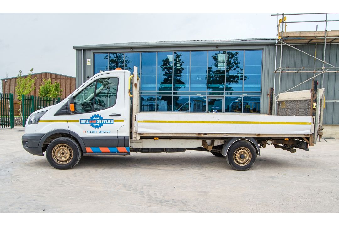 Ford Transit 350 1995cc diesel 6 speed manual dropside pick up Registration Number: CP17 AOW Date of - Image 6 of 31