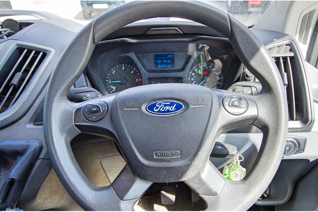 Ford Transit Tourneo Custom 320 TDCi 1995cc beaver tail car transporter Registration Number: HD19 - Image 26 of 30