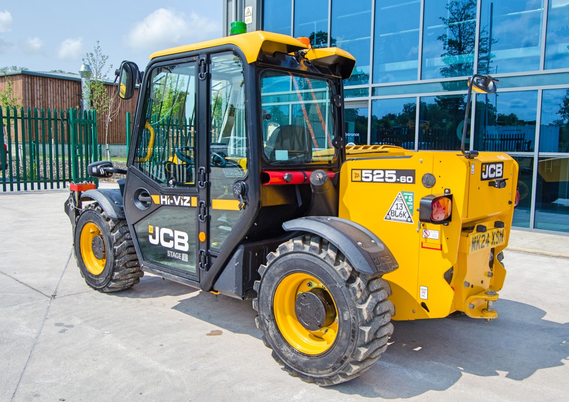 JCB 525-60 Hi-Viz Stage V 6 metre telescopic handler Year: 2024 S/N: 3328455 Recorded Hours: 920 c/w - Image 3 of 26