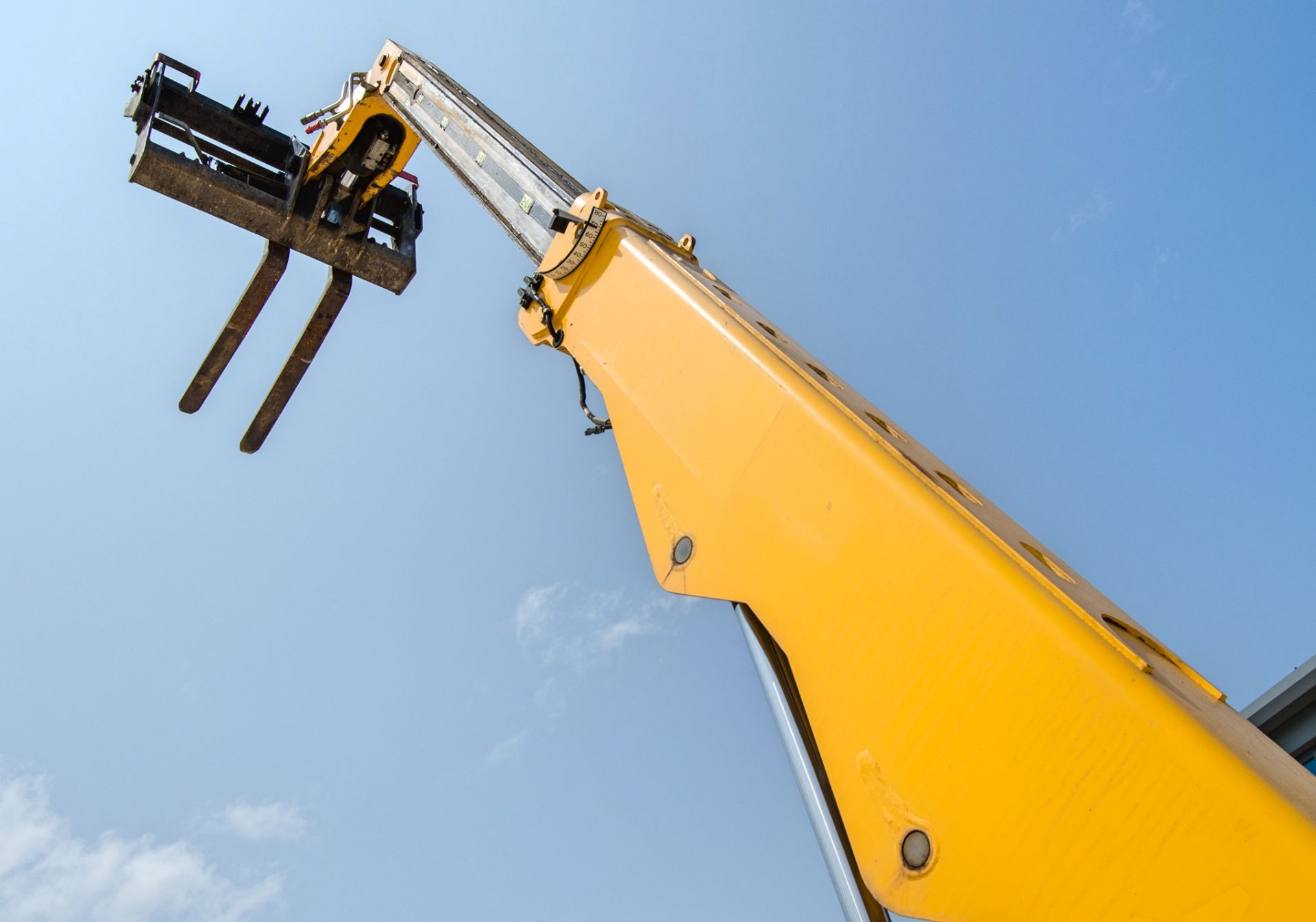 JCB 525-60 Hi-Viz 6 metre telescopic handler Year: 2017 S/N: 2459029 Recorded Hours: 3344 c/w - Image 10 of 24