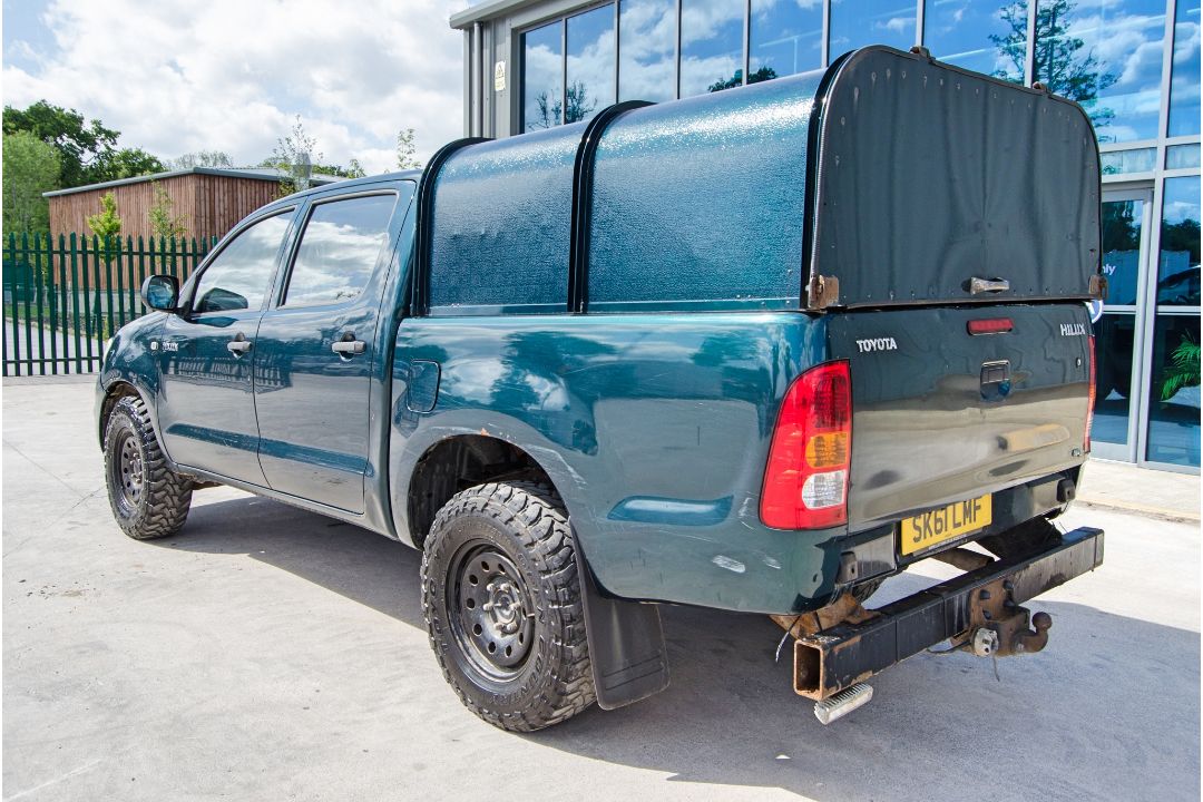Toyota Hilux HL2 D-4D 2494cc diesel 5 speed manual 4 wheel drive double cab pick up Registration - Image 3 of 32