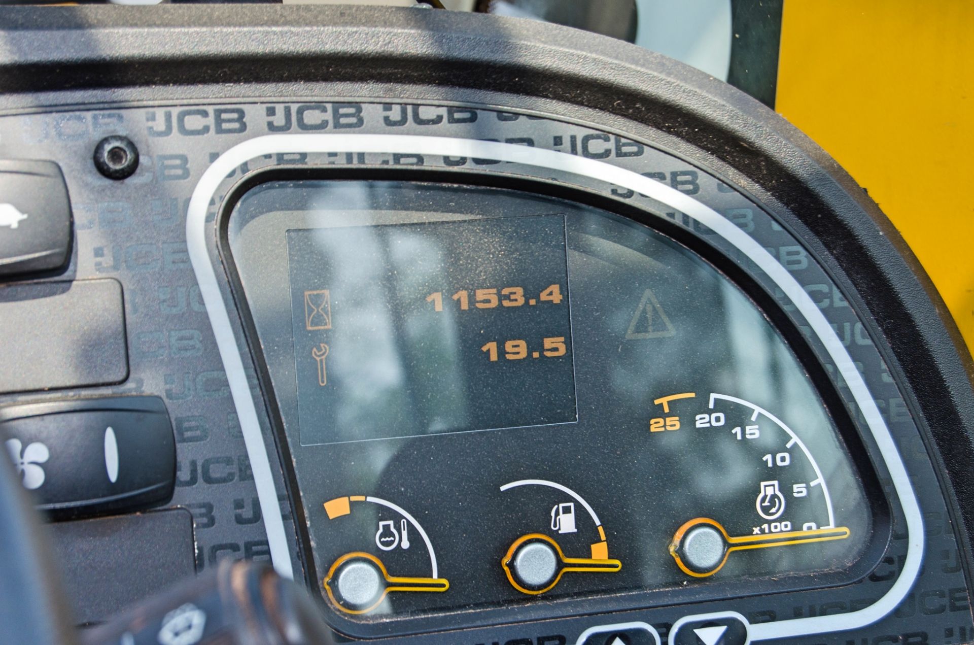 JCB 525-60 Hi-Viz Stage V 6 metre telescopic handler Year: 2024 S/N: 3327922 Recorded Hours: 1153 - Image 25 of 26