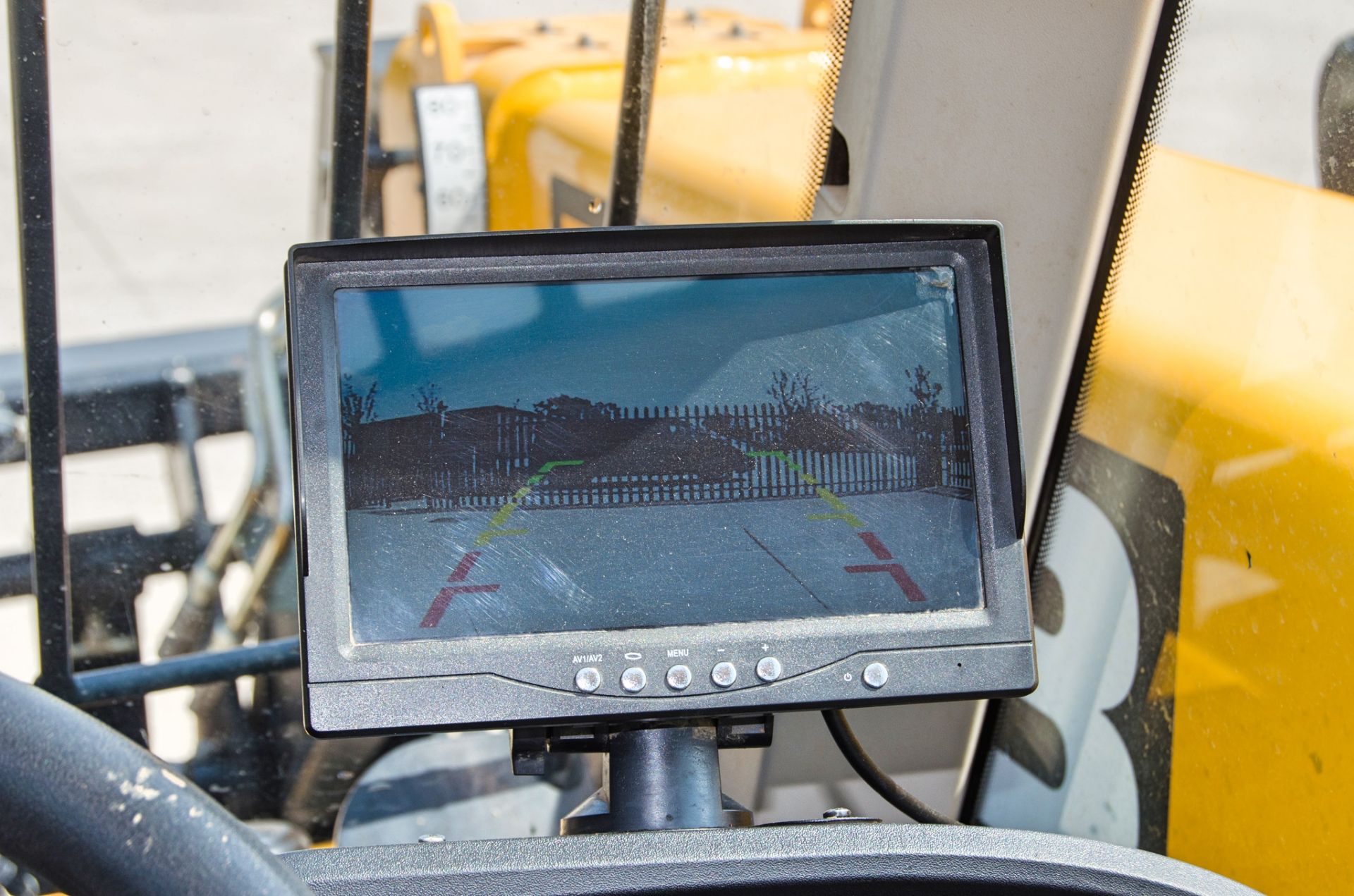 JCB 525-60 Hi-Viz Stage V 6 metre telescopic handler Year: 2024 S/N: 3328455 Recorded Hours: 920 c/w - Image 22 of 26