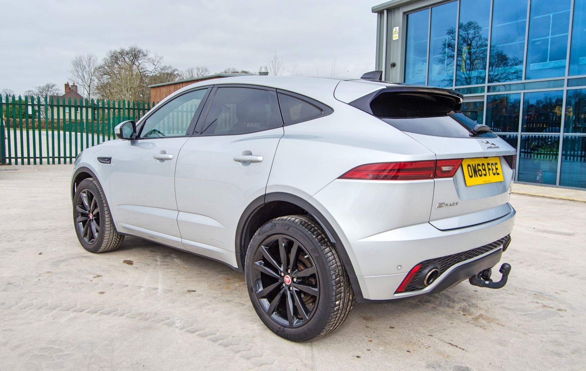 Jaguar E-Pace R-Dynamic HSE 1999cc 4 wheel drive diesel automatic estate car Registration Number: - Image 3 of 38