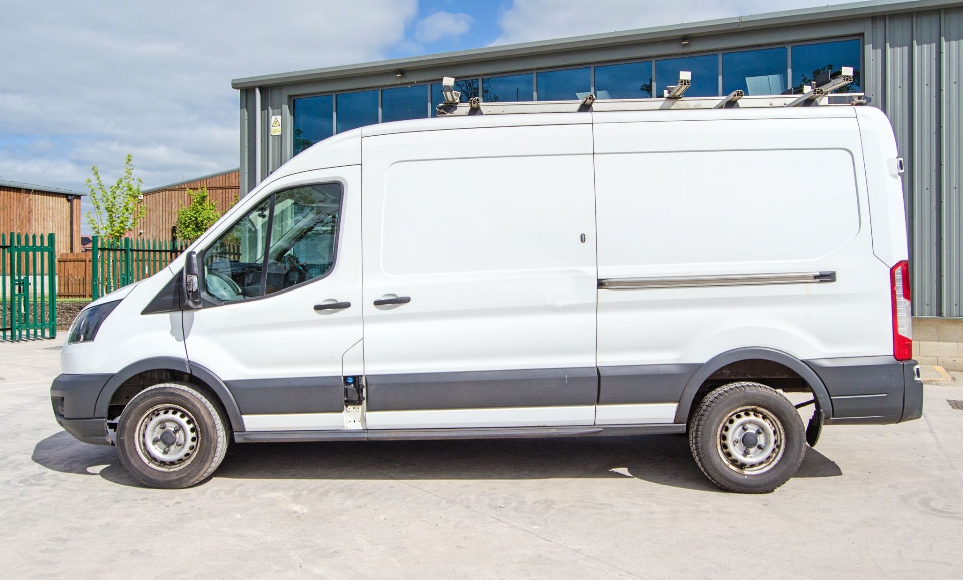 Ford Transit 350 Euro 6 1995cc diesel 6 speed manual panel van Registration Number: BR19 FVZ Date of - Image 7 of 27