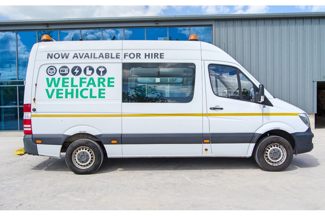 Mercedes Benz Sprinter 313 CDi 2143cc diesel 6 speed manual welfare van Registration Number: DK64 - Image 8 of 33