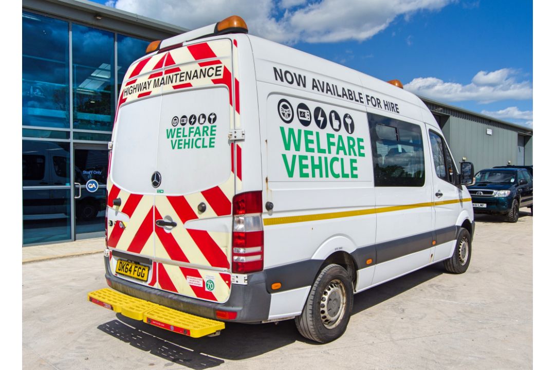 Mercedes Benz Sprinter 313 CDi 2143cc diesel 6 speed manual welfare van Registration Number: DK64 - Image 4 of 33