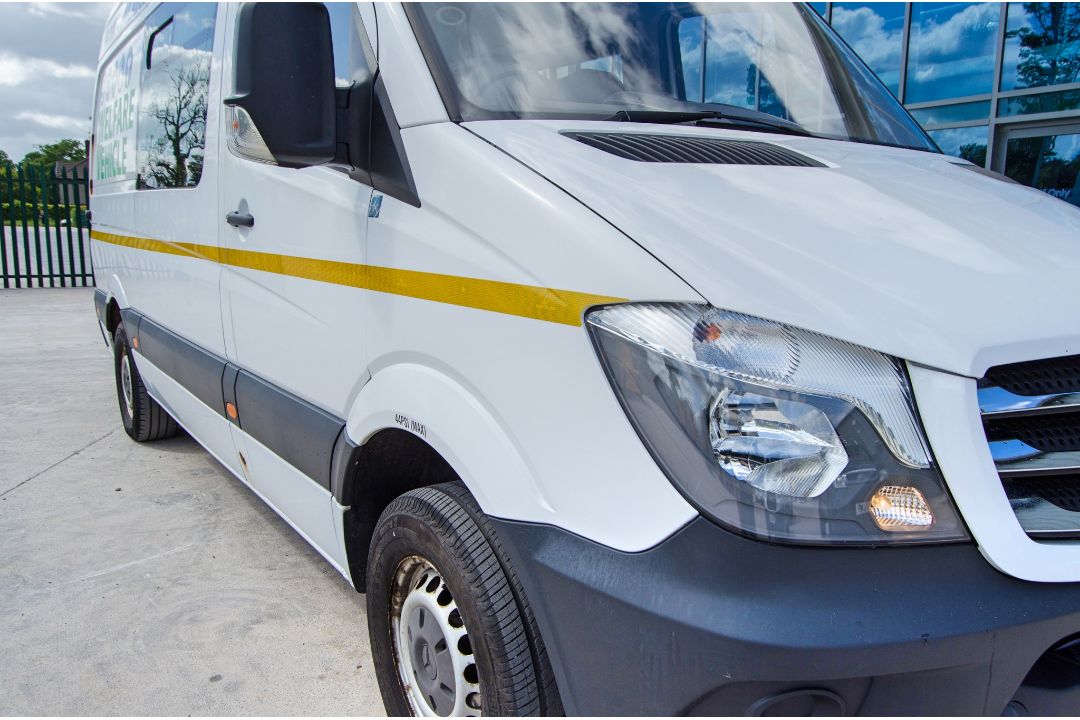 Mercedes Benz Sprinter 313 CDi 2143cc diesel 6 speed manual welfare van Registration Number: DK64 - Image 11 of 33
