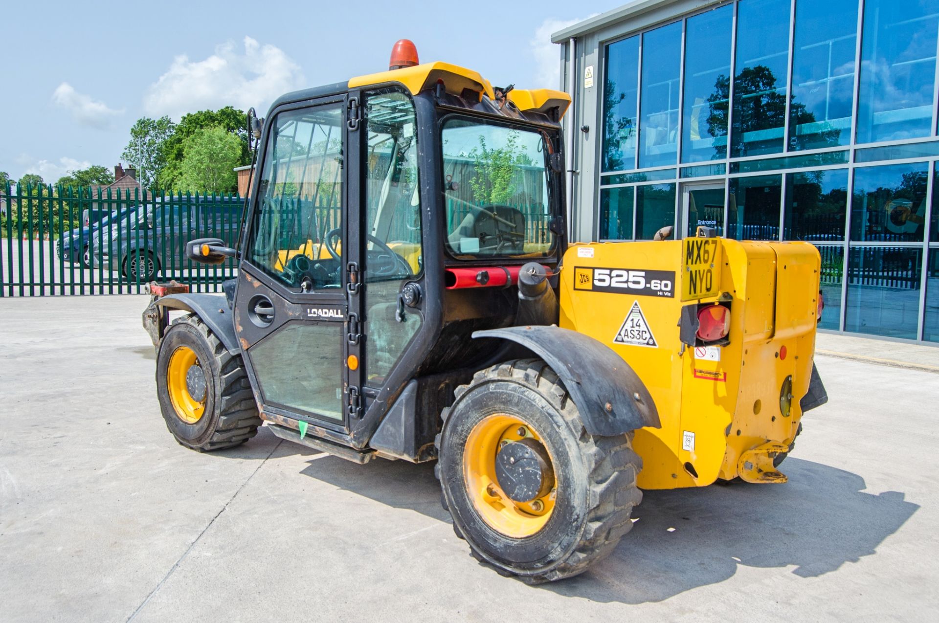 JCB 525-60 Hi-Viz 6 metre telescopic handler Year: 2017 S/N: 2459029 Recorded Hours: 3344 c/w - Image 3 of 24