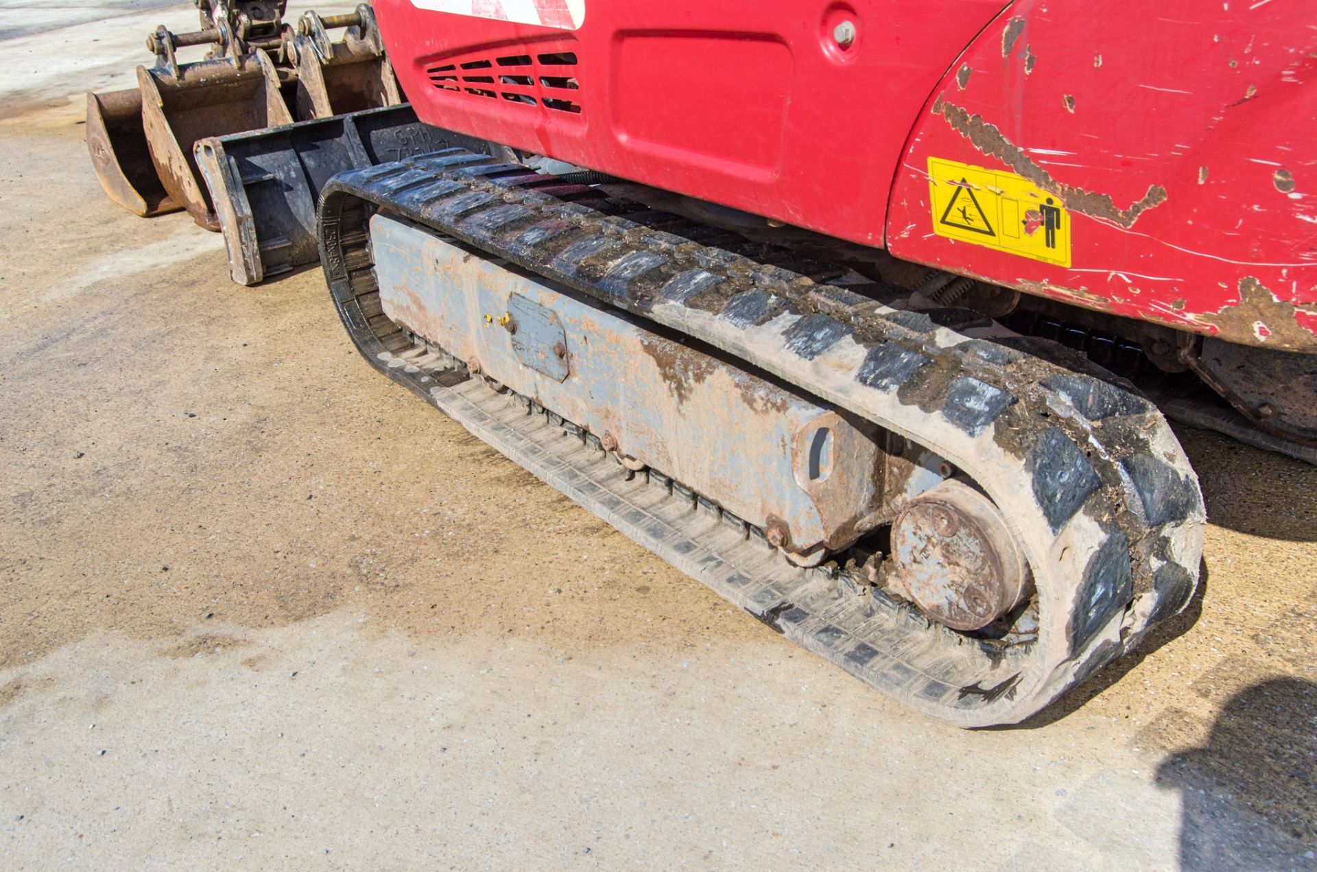 Takeuchi TB216 1.6 tonne rubber tracked mini excavator Year: 2021 S/N: 216018237 Recorded Hours: - Image 10 of 37