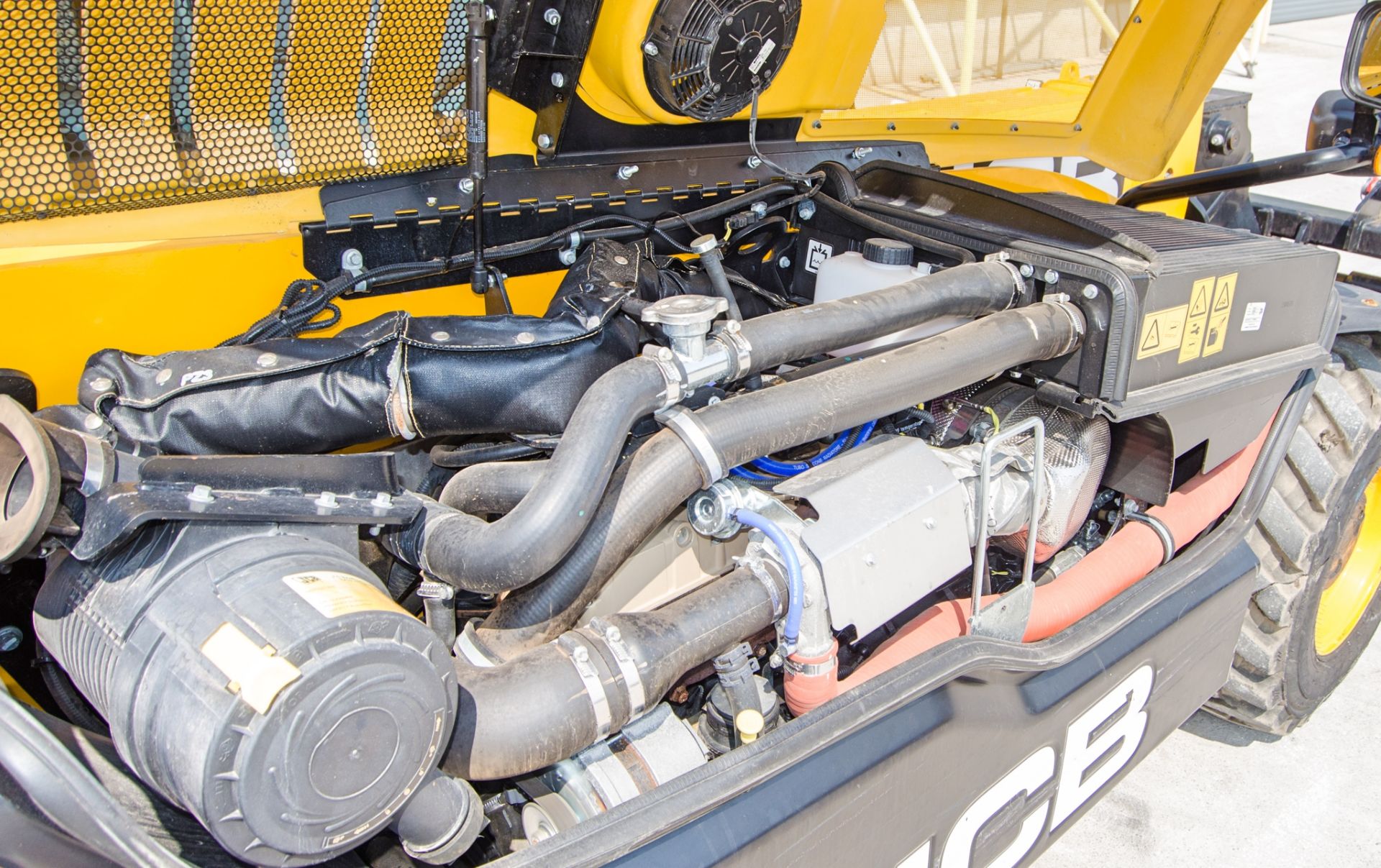 JCB 525-60 Hi-Viz Stage V 6 metre telescopic handler Year: 2024 S/N: 3327922 Recorded Hours: 1153 - Image 23 of 26