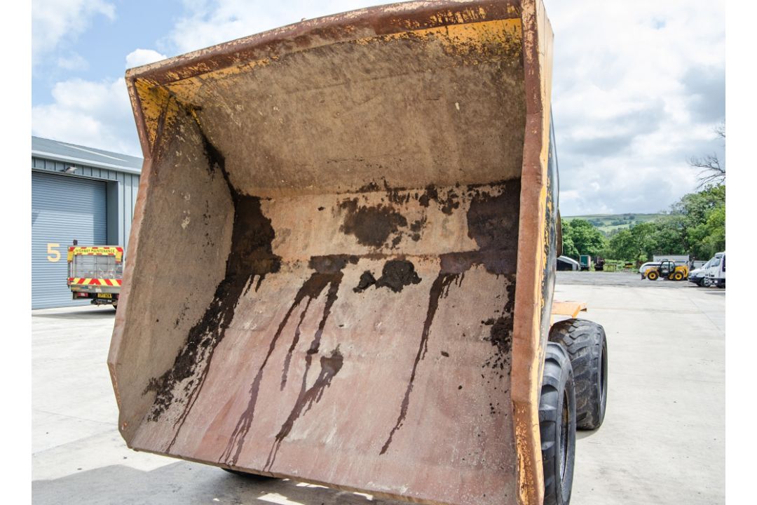 Thwaites 9 tonne straight skip dumper  Year: 2018 S/N: 806E3954 Recorded Hours: 2047 c/w V5C - Image 10 of 22