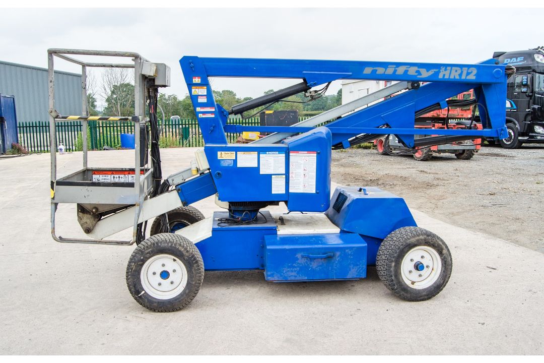 Nifty HR12 diesel/battery electric articulated boom access platform Year: 2011 S/N: 1220608 HYP117 - Image 5 of 15