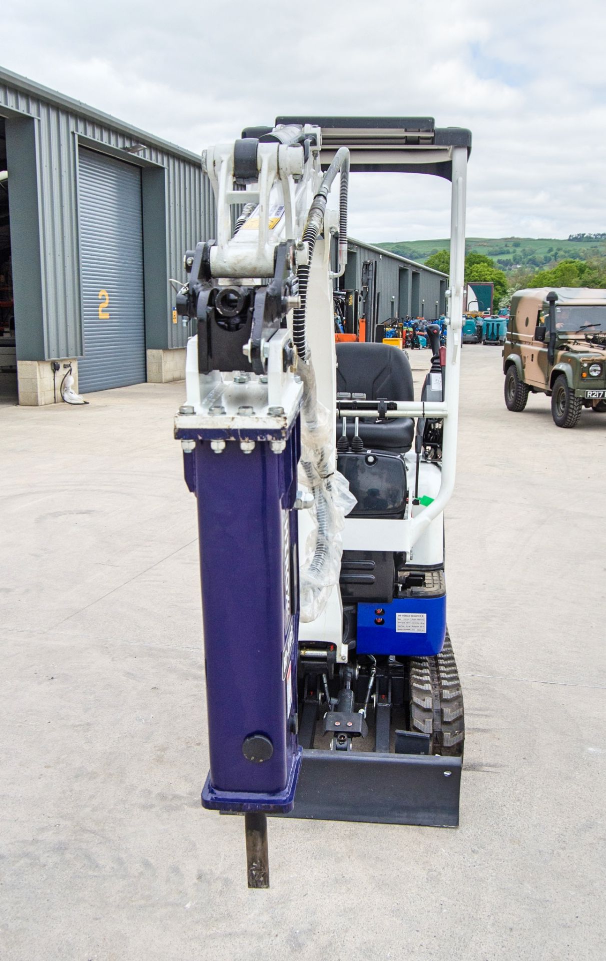 EX 1.2 1.2 tonne rubber tracked mini excavator Year: 2025 S/N: CX2504005 blade, piped, expanding - Image 5 of 28