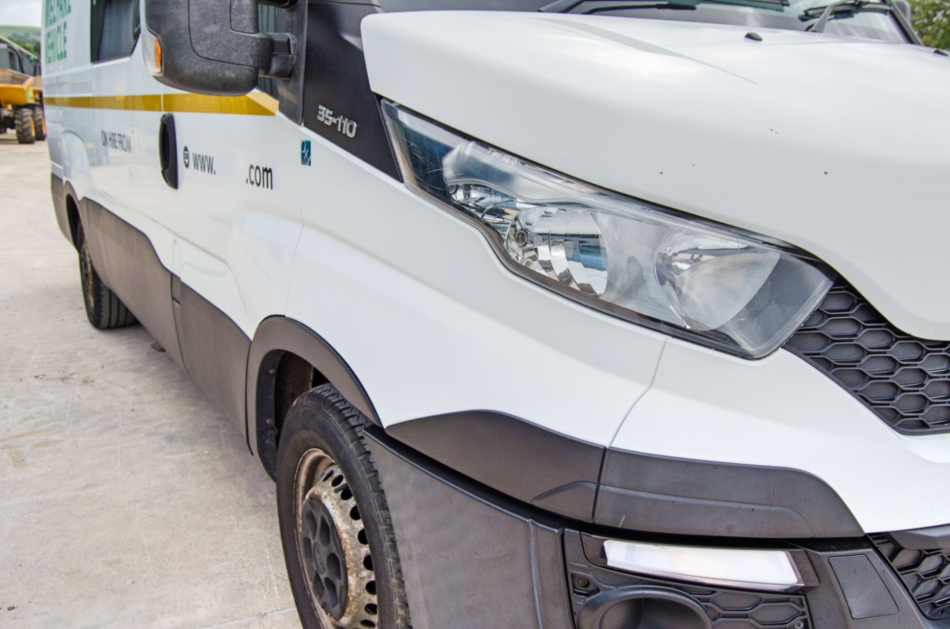 Iveco Daily 35S MWB 2287cc diesel 6 speed manual welfare van Registration Number: PL16 RYV Date of - Image 9 of 36