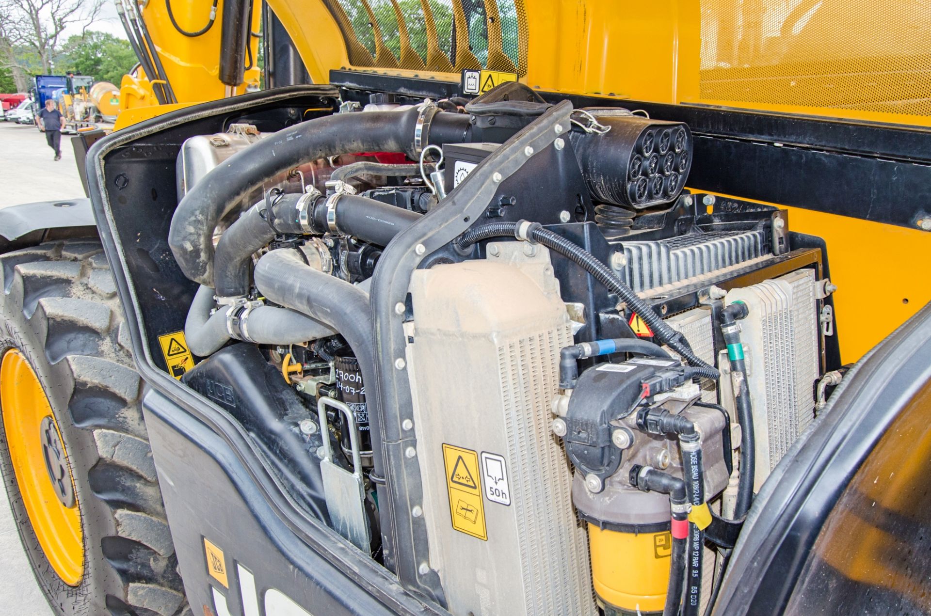 JCB 535-125 Hi-Viz Stage V 12.5 metre telescopic handler Year: 2023 S/N: 3238279 Recorded Hours: - Image 25 of 27