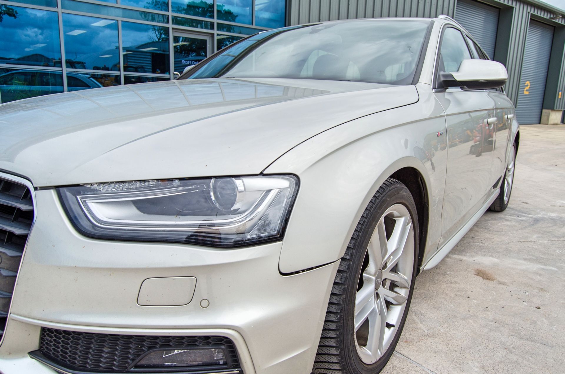 Audi A4 S Line TDi Avant 1968cc diesel 6 speed manual estate car Registration Number: OU65 ZDD - Image 9 of 35