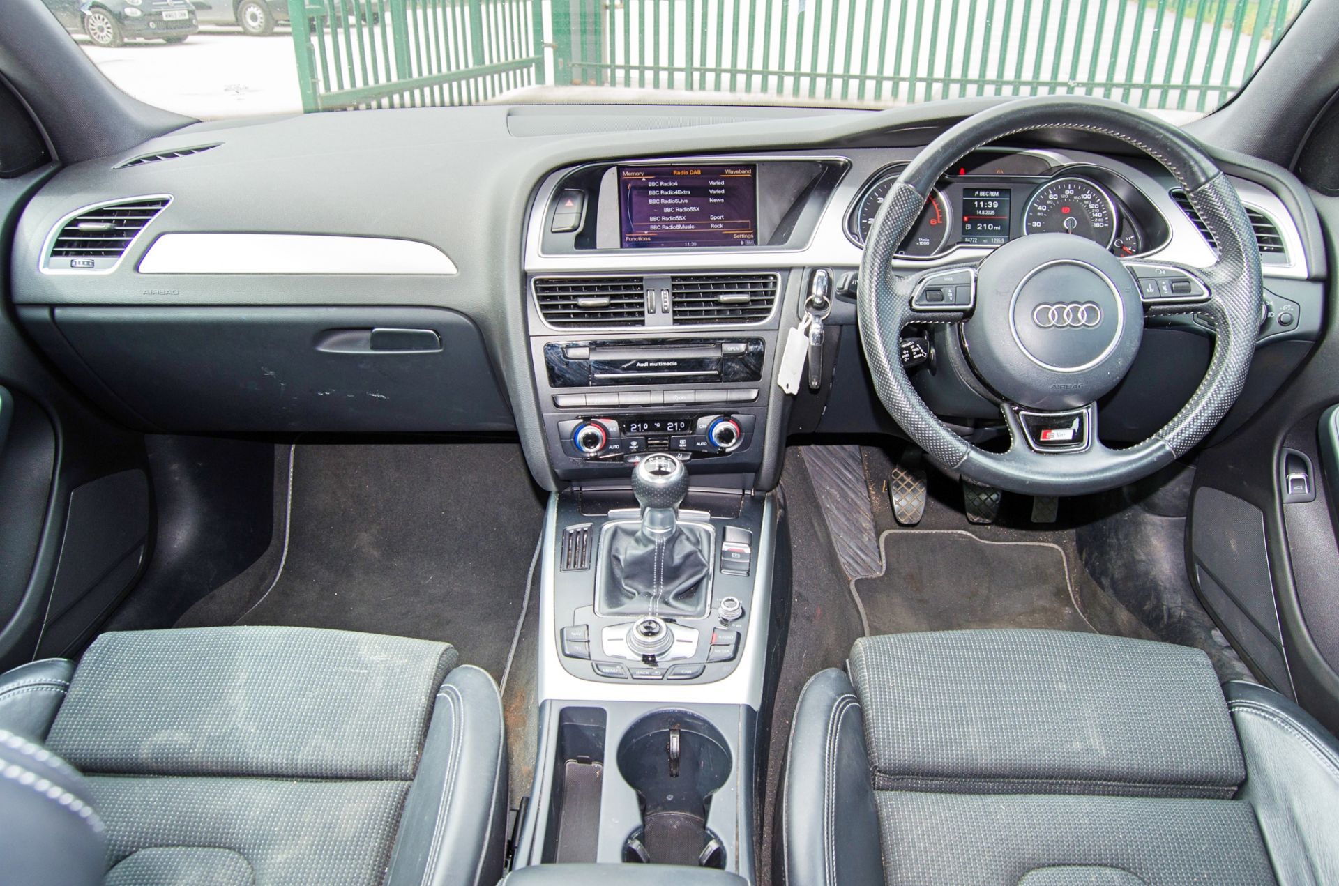 Audi A4 S Line TDi Avant 1968cc diesel 6 speed manual estate car Registration Number: OU65 ZDD - Image 31 of 35