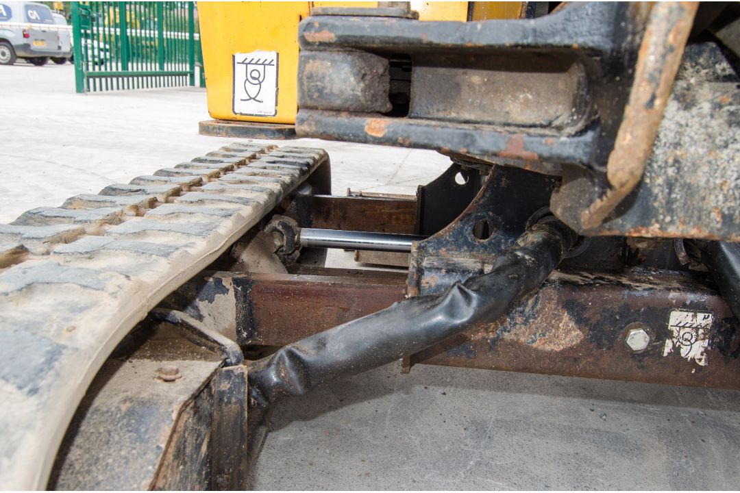 JCB 16 C-1 1.6 tonne rubber tracked mini excavator Year: 2018 S/N: 2492725 Recorded Hours: 158 - Image 20 of 26
