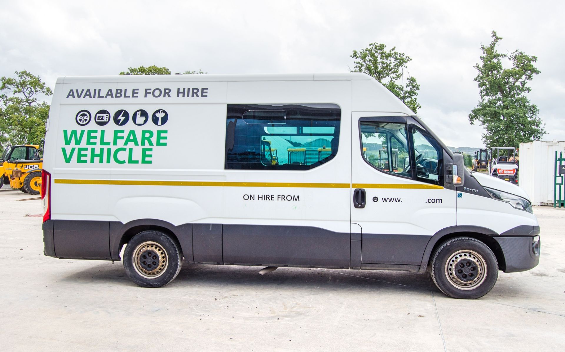 Iveco Daily 35S MWB 2287cc diesel 6 speed manual welfare van Registration Number: PL16 RYV Date of - Image 8 of 36