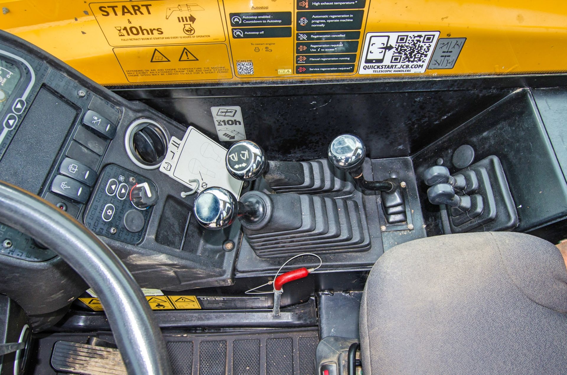 JCB 535-125 Hi-Viz Stage V 12.5 metre telescopic handler Year: 2023 S/N: 3238279 Recorded Hours: - Image 19 of 27