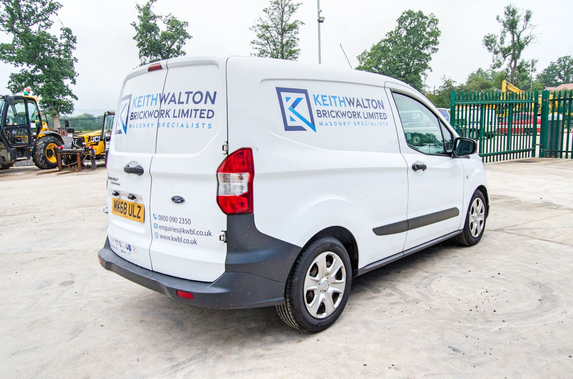 Ford Transit Courier Trend 1499cc TDCi 6 speed manual panel van Registration Number: MK68 ULZ Date - Image 3 of 31