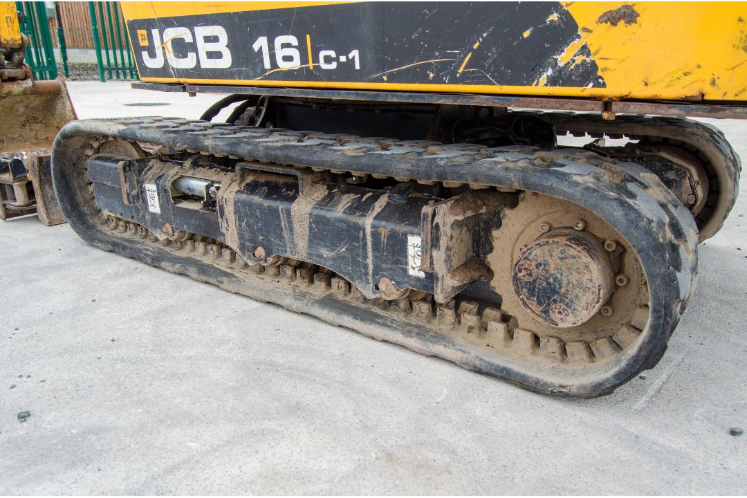 JCB 16 C-1 1.6 tonne rubber tracked mini excavator Year: 2018 S/N: 2492725 Recorded Hours: 158 - Image 12 of 26