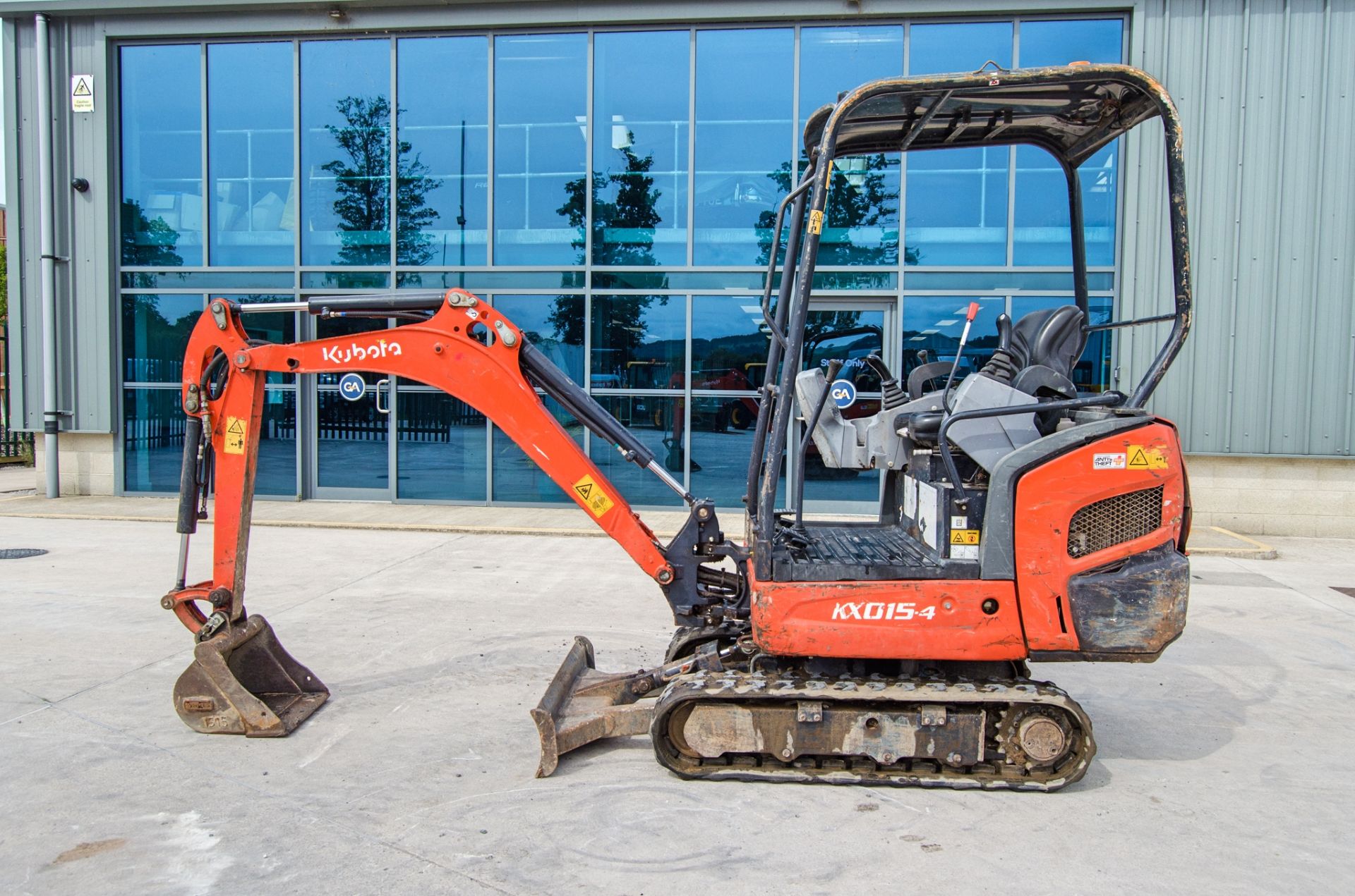 Kubota KX015-4 1.5 tonne rubber tracked mini excavator Year: 2019 S/N: 63822 Recorded Hours: 2142 - Image 7 of 24