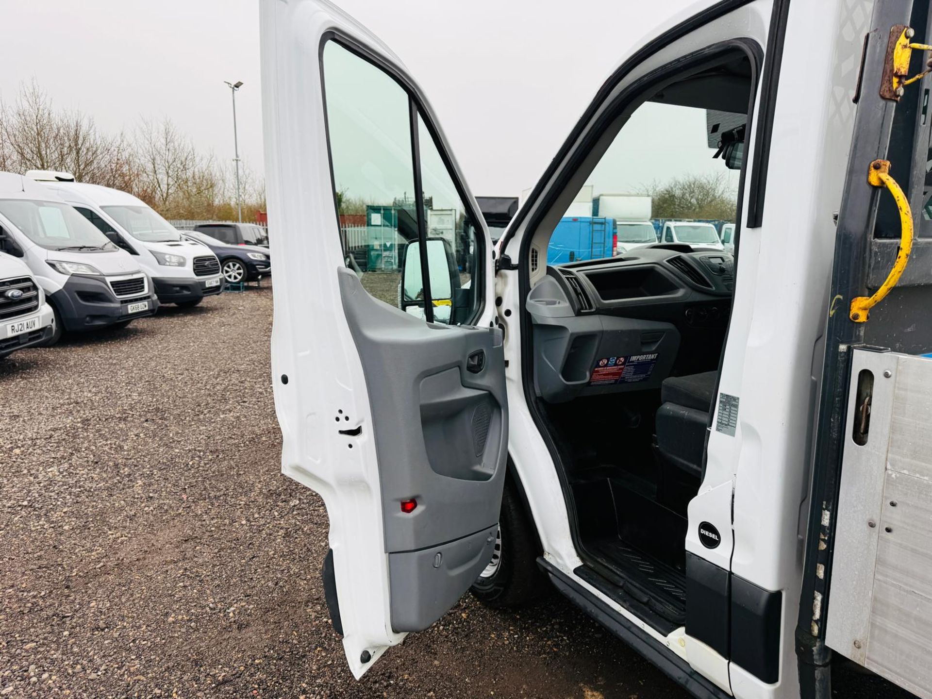 Ford Transit 2.0 TDCI 130 EF L3 Alloy Dropside TailLift 2020 '69 Reg' ULEZ Compliant - Image 14 of 31